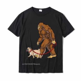 Camiseta Bigfoot para hombres y mujeres, Camisa de algodón Normal con diseño de Pug y perro que camina, de verano