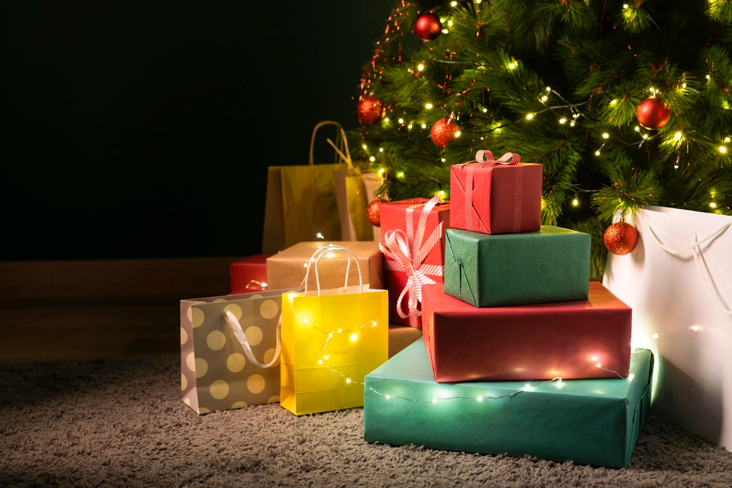 ¿Por qué la gente da regalos en Navidad? 8 2148706235