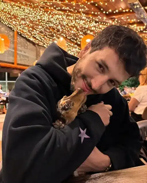Sebastian Yatra: conoce su vida y trayectoria musical 12 Sebastián Yatra