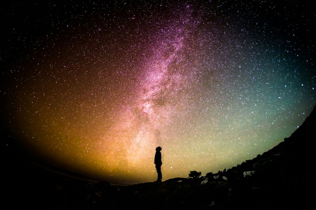 🌌 Cómo Recordar Vidas Pasadas: Reencarnación, Muerte y el Misterio que No Nos Deja Dormir 7 🌀 Conspiraciones del Alma